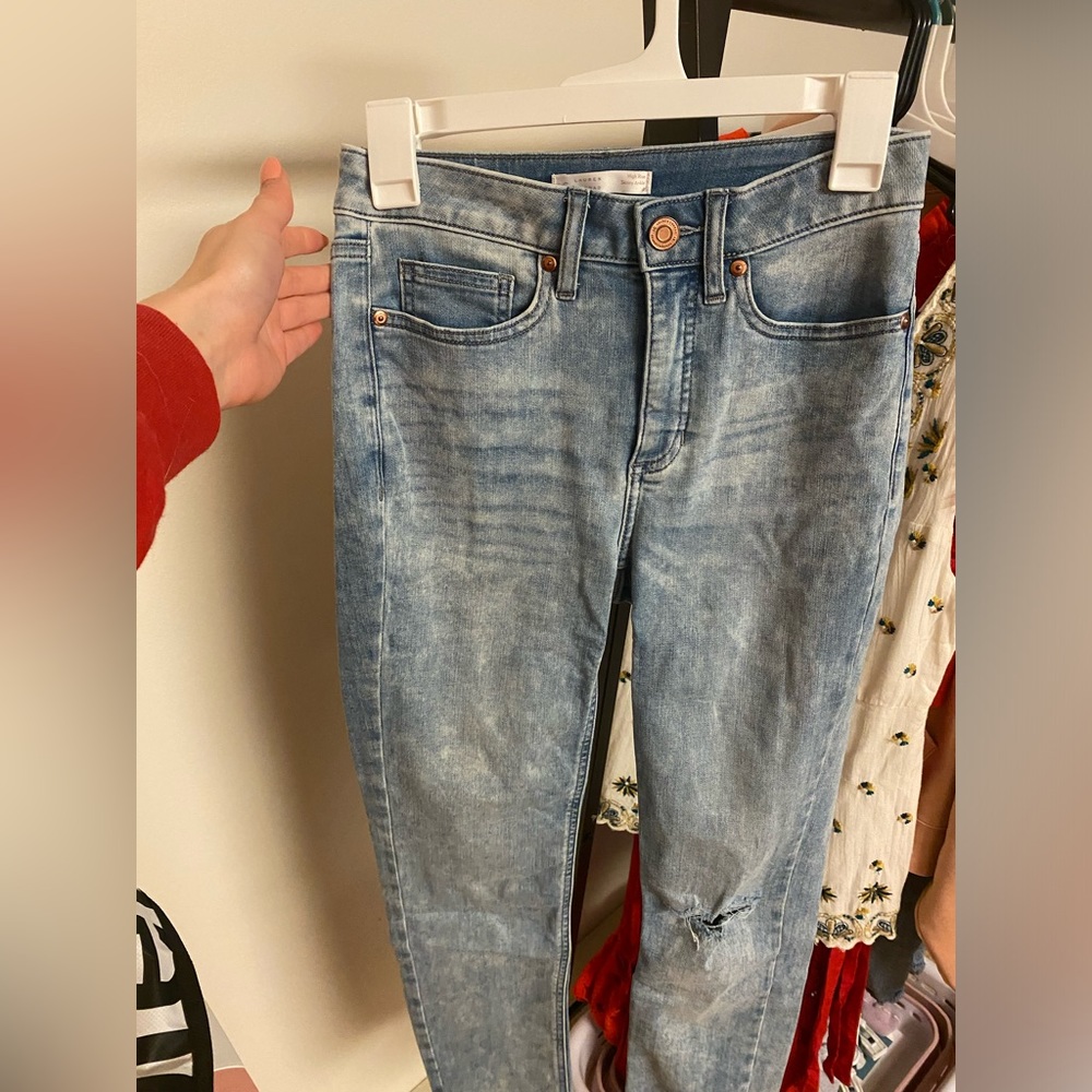 SOLD!!! Lauren Conrad Skinny jeans